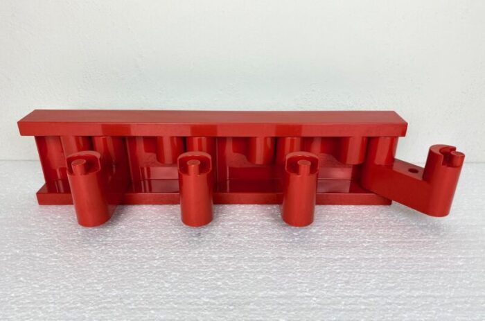 red plastic minivip wall coat rack by benanti brunori for velca italy 1970 2