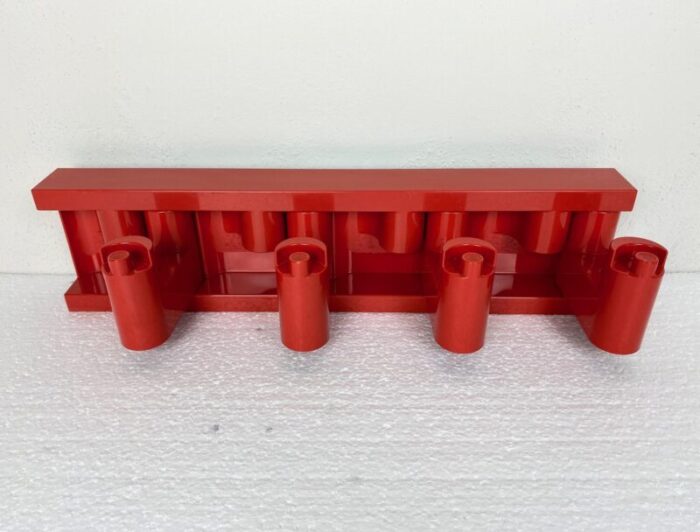 red plastic minivip wall coat rack by benanti brunori for velca italy 1970 3