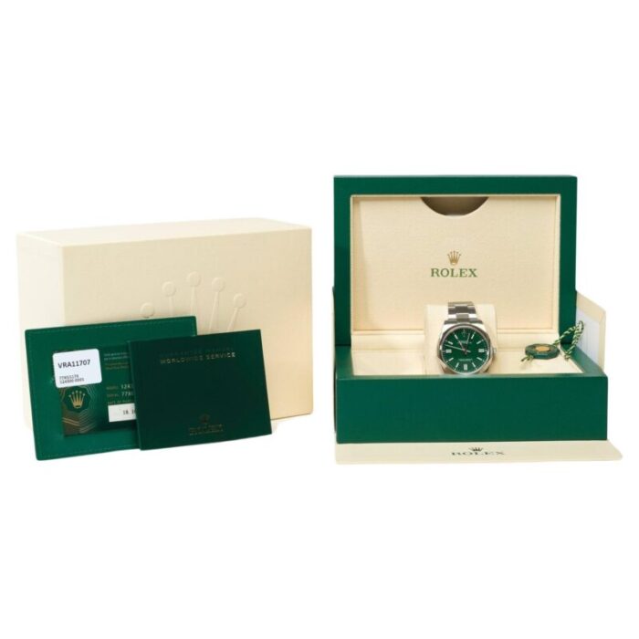 rolex oyster perpetual 41mm green in steel 0617