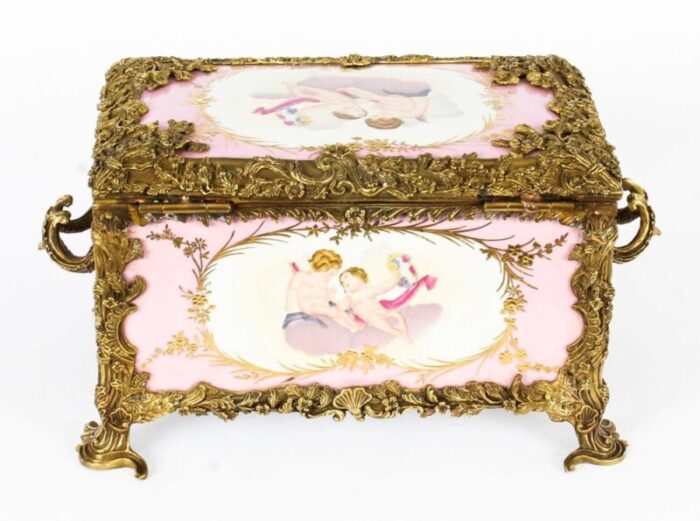 russian revival rose pink porcelain jewellery casket 20th century 2