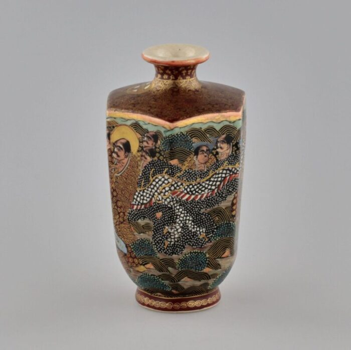 small japanese vase 4