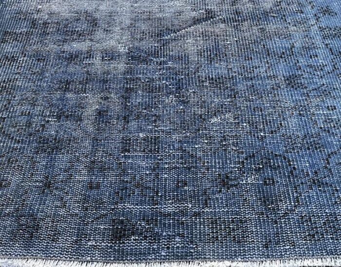 small vintage blue rug 2