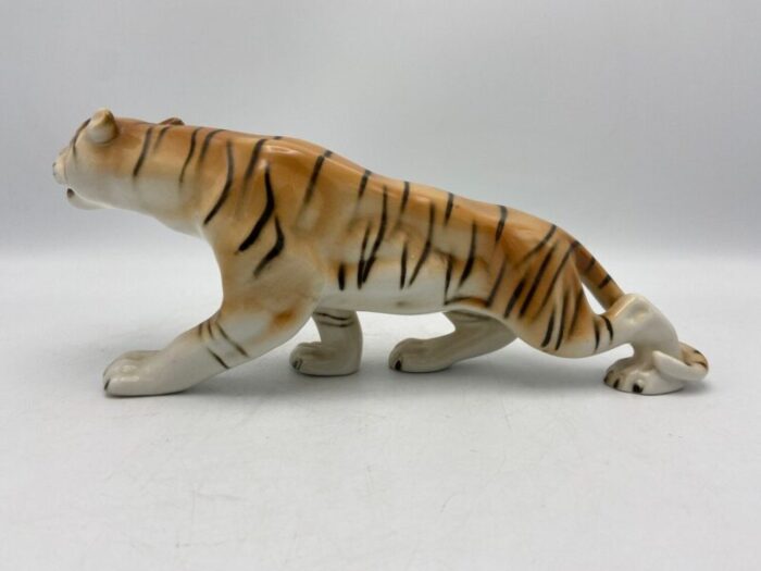 tiger from royal dux 2