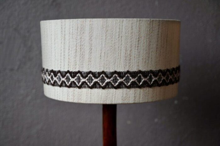 tripod rattan lamp 1970s 5152