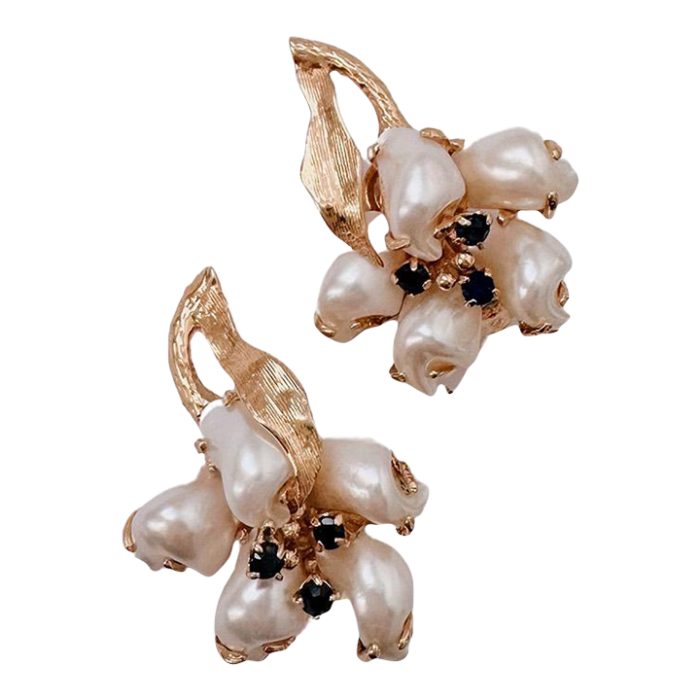 vintage 14kt pearl floral crawler clip on earrings a pair 1535