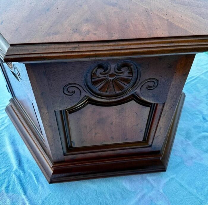 vintage 1900s drexel heritage hexagon shaped side end table 2560