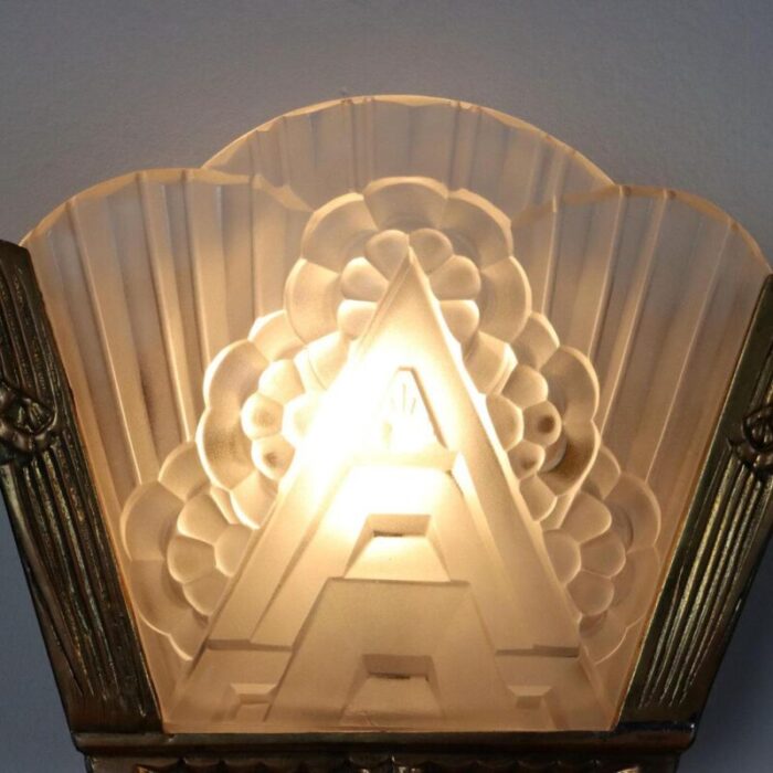 vintage art deco wall lamp 1940s 4807