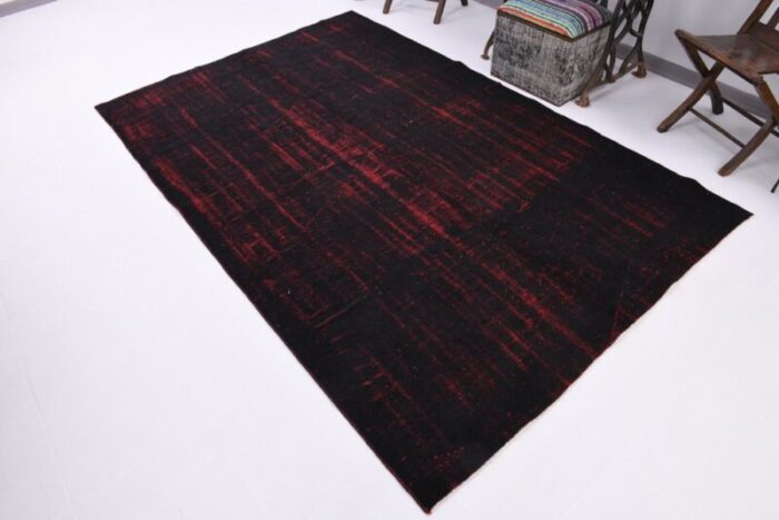 vintage black red rug 3