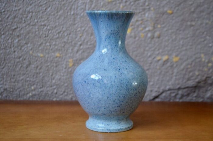 vintage blue accolay vase 1