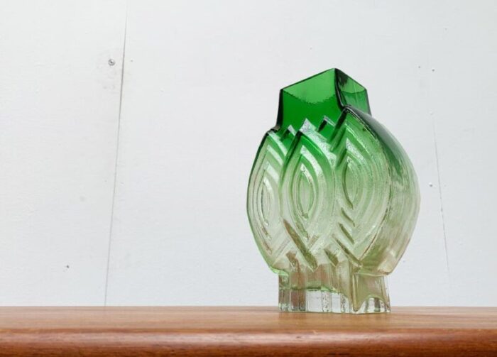 vintage finnish glass vase by kaj blomqvist for kumela 15