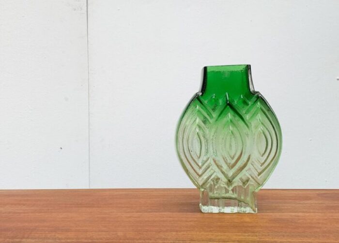 vintage finnish glass vase by kaj blomqvist for kumela 16